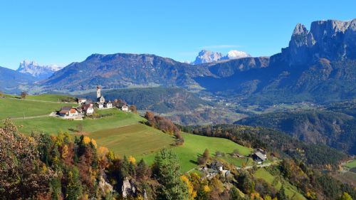 Trentino, panorama sulle Dolomiti